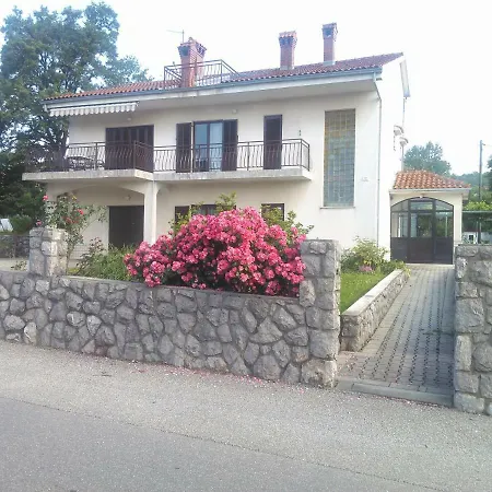 Viki Apartment
