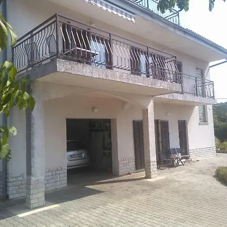 Viki Apartment
