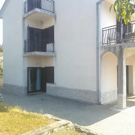 Apartment Viki Kastav