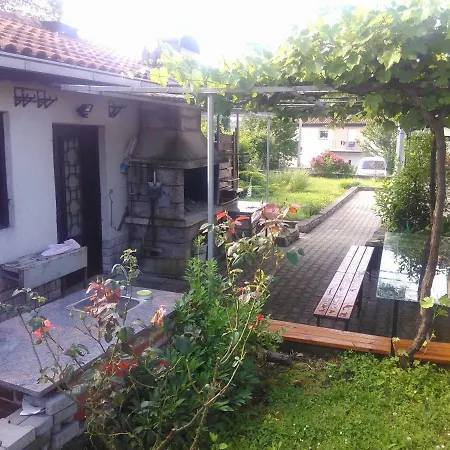 Appartement Viki *